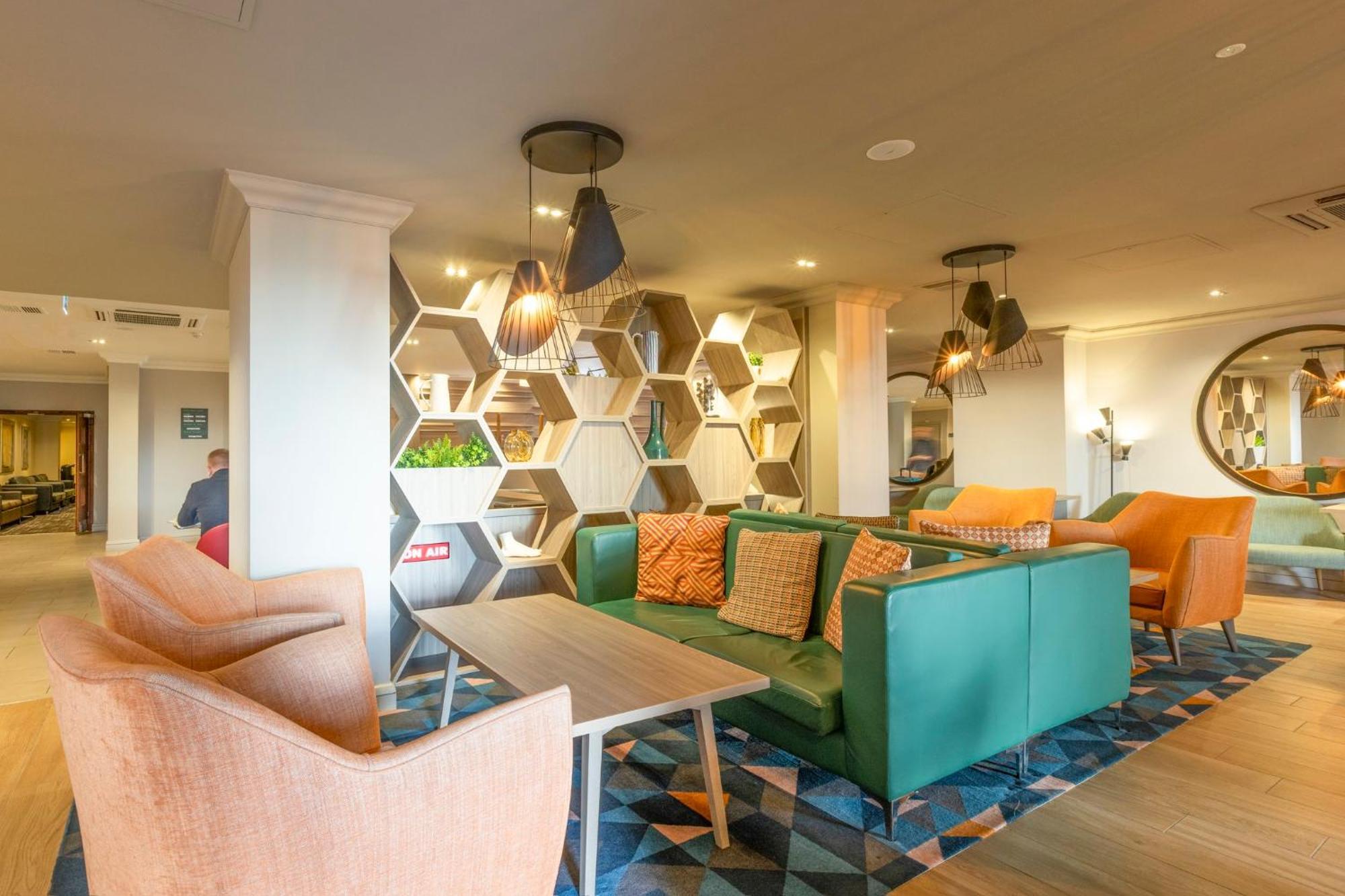 Holiday Inn - Glasgow Airport By Ihg Пейзли Екстериор снимка