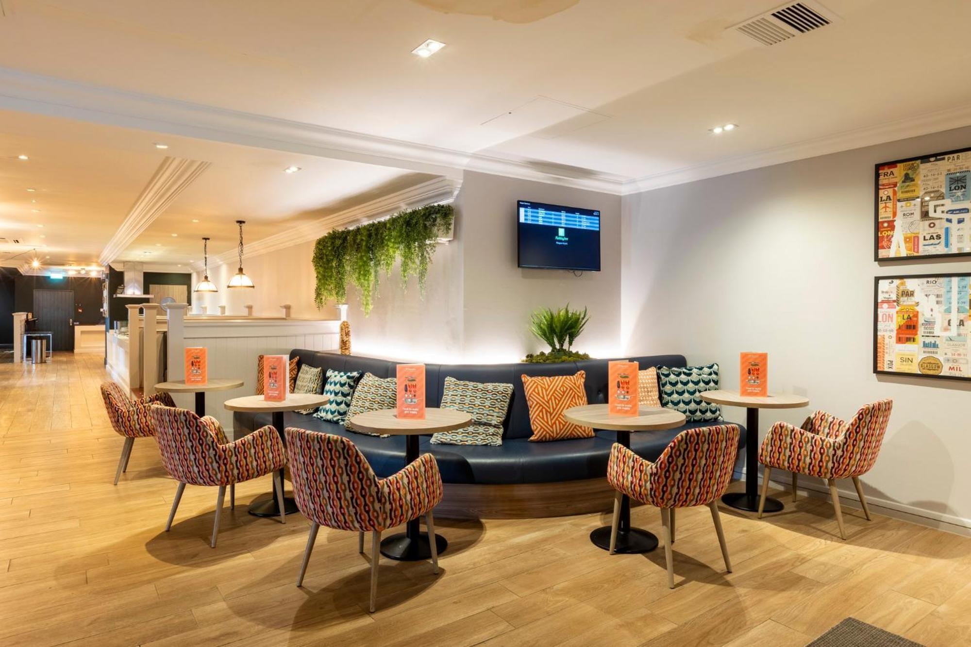 Holiday Inn - Glasgow Airport By Ihg Пейзли Екстериор снимка
