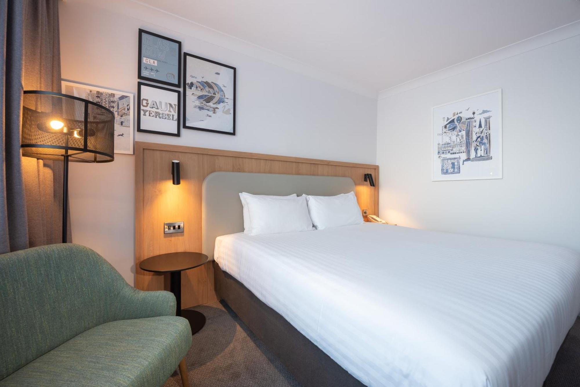 Holiday Inn - Glasgow Airport By Ihg Пейзли Екстериор снимка