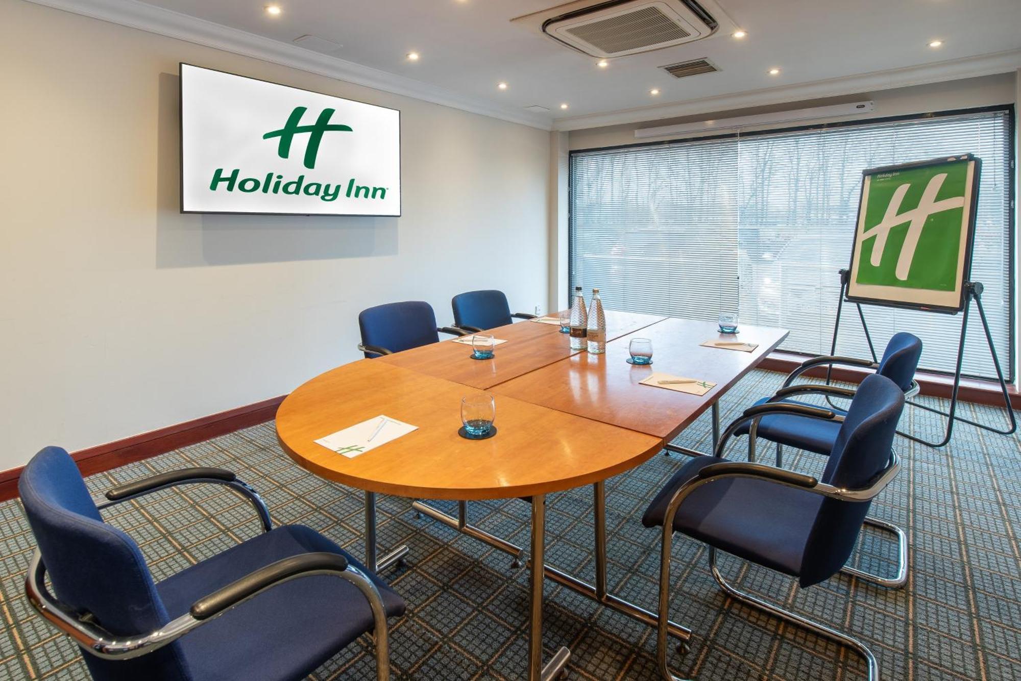 Holiday Inn - Glasgow Airport By Ihg Пейзли Екстериор снимка